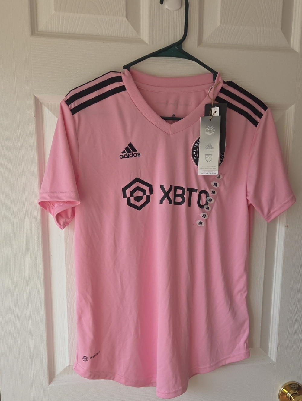 NWT Adidas MLS Inter Miami FC LIONEL MESSI Pink Jersey Sz M Soccer Futbol - Picture 5 of 13